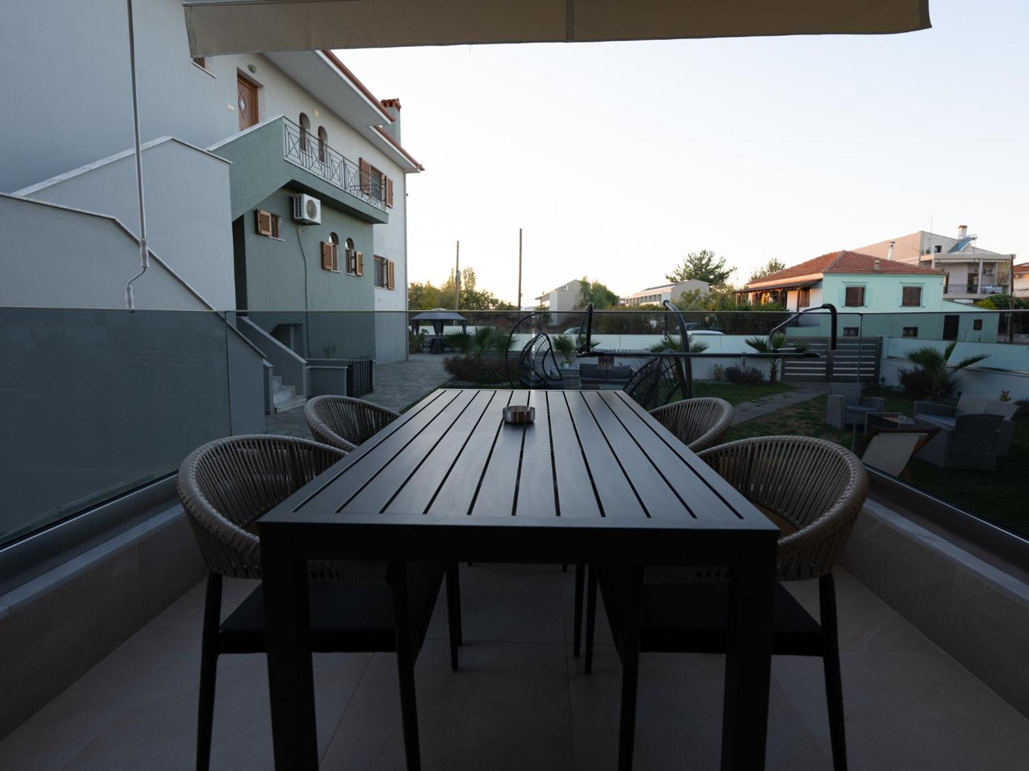 Antony'S Luxury Apartments Nikiti  Exteriér fotografie