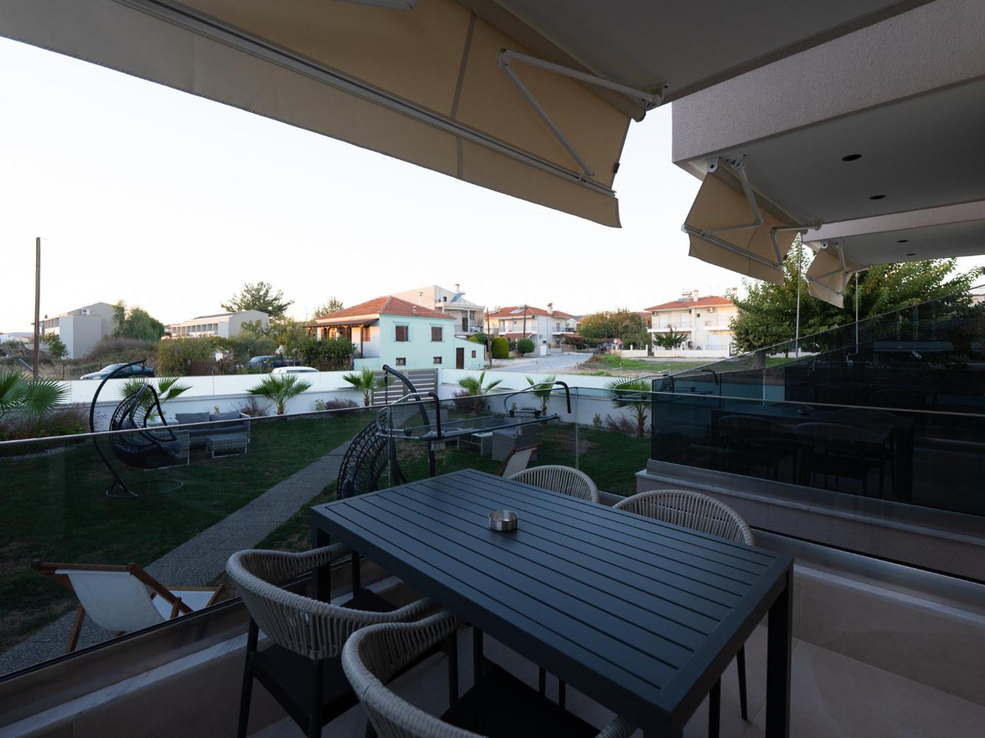 Antony'S Luxury Apartments Nikiti  Exteriér fotografie