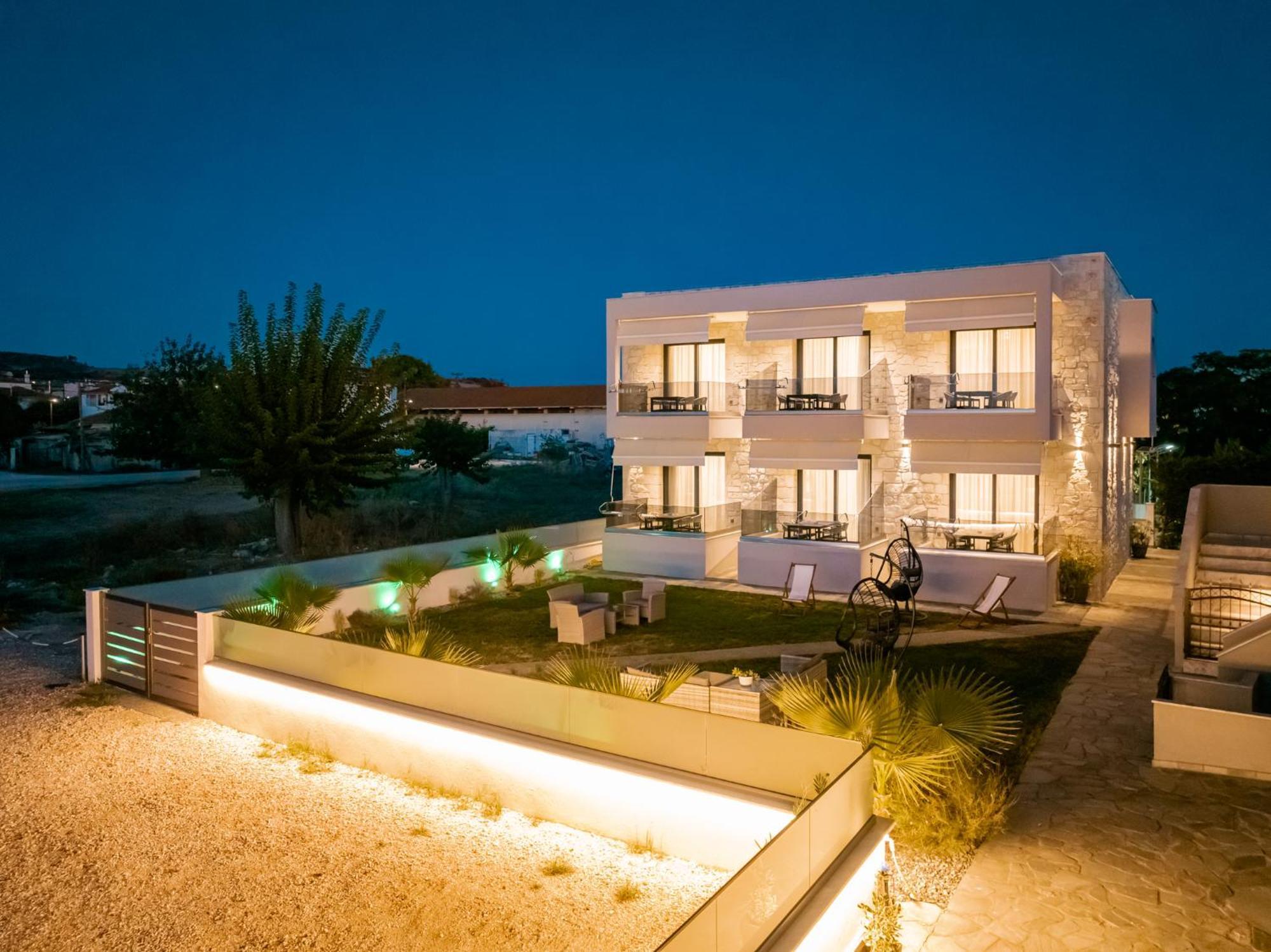 Antony'S Luxury Apartments Nikiti  Exteriér fotografie